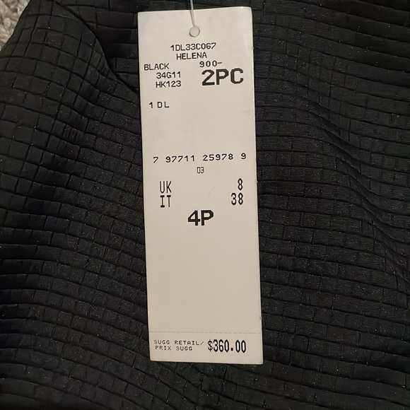 Suit Black NWT beautiful - Picture 3 of 8